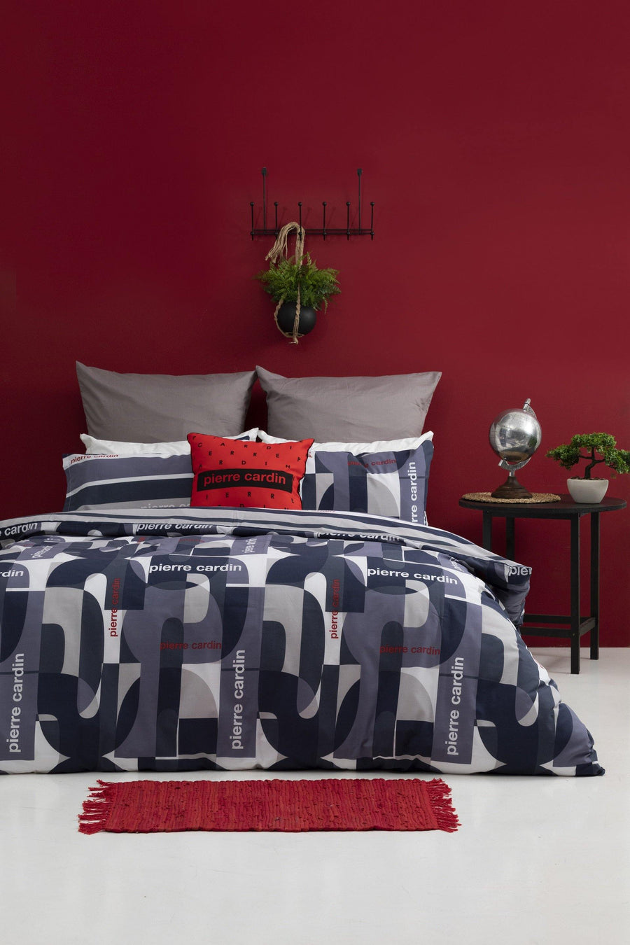 Cotton/ Polycotton Blend Duvet Set: Sloan Geo - Westpoint